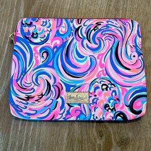 Lilly Pulitzer Catch All Make Up Bag in Raz Berry Flamingoals Pouch Pink Blue